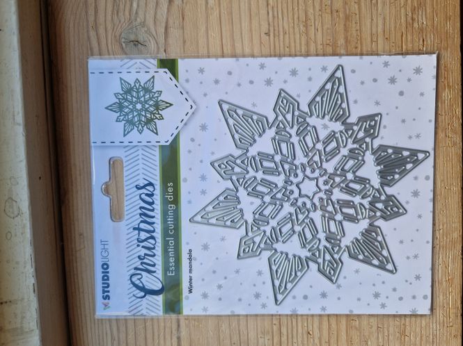 Hovedbilde Studio Light Christmas Essentials Dies – ...