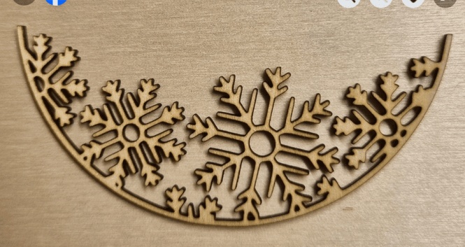 Hovedbilde Halvsirkel med snøkrystaller- Scrappehuset egen ...